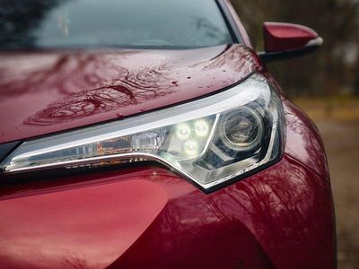 Gebraucht 2018 Toyota C-HR Team SUV | 14.700 € (Fairer Preis)