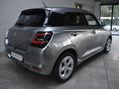 Gebraucht Suzuki Swift Comfort 83 PS (61 kW) 2025 Silber metallic Kleinwagen