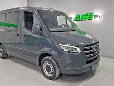 Gebraucht Mercedes Sprinter 143 PS (105 kW) 2018 Grau Van