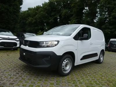 Gebraucht Opel Combo Edition 102 PS (75 kW) 2024 Weiß Van / Kleinbus