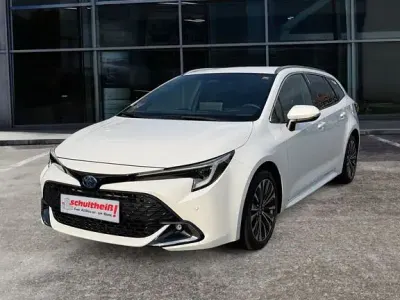 Gebraucht Toyota Corolla 140 PS (102 kW) 2025 Weiß Kombi