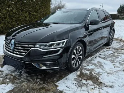 Używany Renault Talisman GrandTour Intens 158 KM (116 kW) 2022 Czarny Kombi