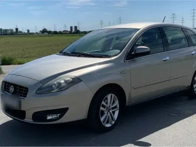 Gebraucht Fiat Croma 147 PS (108 kW) 2008 Andere farben Kombi