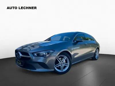 Gebraucht Mercedes CLA200 Shooting Brake 150 PS (110 kW) 2020 Grau Kombi