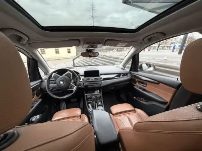 Gebraucht BMW 220 Active Tourer Sport Line 190 PS (139 kW) 2017 Weiß Van / Kleinbus