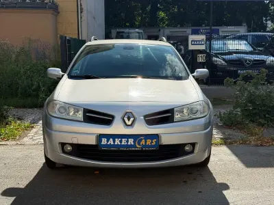 Gebraucht Renault Mégane GrandTour Avantage 111 PS (81 kW) 2008 Grau Kombi