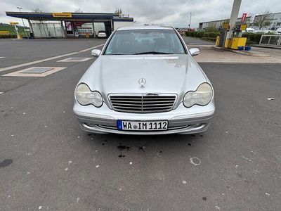 Mercedes C180