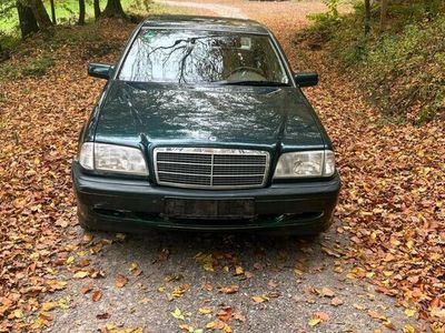 Mercedes C180