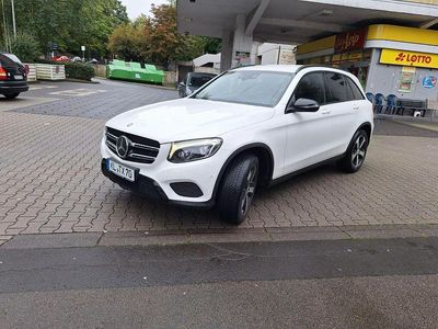 Mercedes GLC220