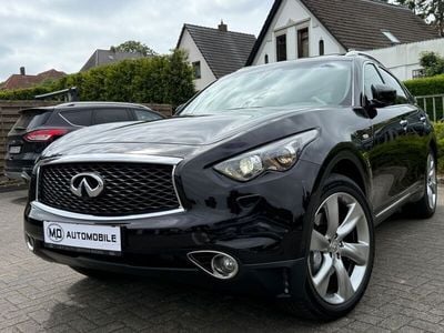 Infiniti QX70