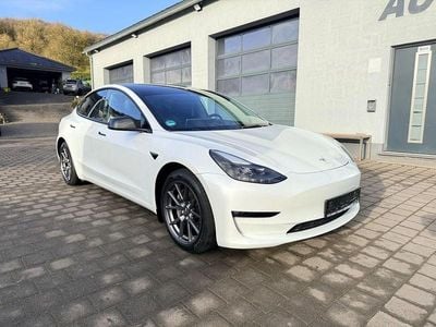 Gebraucht Tesla Model 3 361 kW (491 PS) 2021 Weiß Limousine