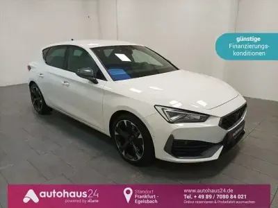 Second-hand Cupra Leon 310 CP (228 kW) 2022 Alb Berlinǎ