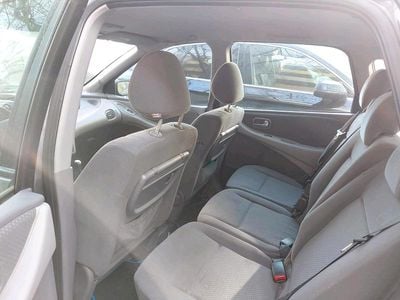 Second-hand Nissan Almera 116 CP (85 kW) 2006 Maro Break