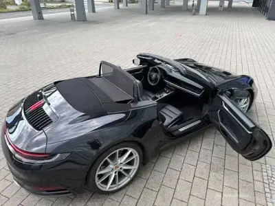 Gebraucht Porsche 911 Carrera Cabriolet 385 PS (283 kW) 2019 Schwarz Cabrio