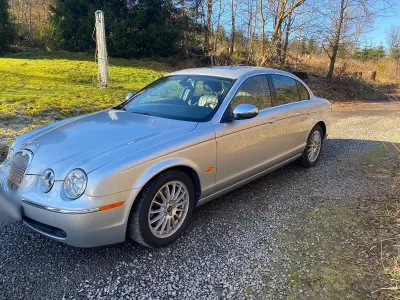 Second-hand Jaguar S-Type Executive 207 CP (152 kW) 2006 Argintiu Berlinǎ