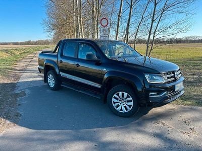 Gebraucht VW Amarok Dark Label 204 PS (150 kW) 2018 Schwarz Pickup
