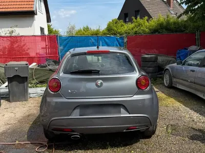 Brugt Alfa Romeo MiTo 119 HK (87 kW) 2009 Grå Hatchback