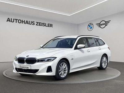 Usata BMW 330e Sport Line 184 CV (135 kW) 2023 Bianco Station wagon