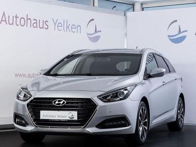 Gebraucht Hyundai i40 Trend 141 PS (103 kW) 2016 Silber Kombi