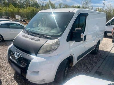 Second-hand Peugeot Boxer 2006 Alb Van