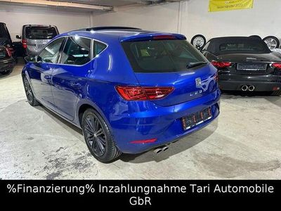 Usata Seat Leon ST XCELLENCE 150 CV (110 kW) 2019 Blu Station wagon