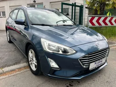 Gebraucht Ford Focus Cool & Connect 120 PS (88 kW) 2019 Blau Kombi