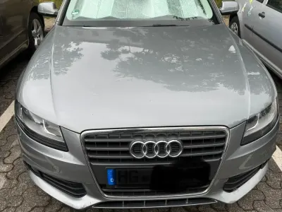 Gebraucht Audi A4 120 PS (88 kW) 2011 Silber Limousine