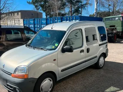 Gebraucht Renault Kangoo 75 PS (55 kW) 2001 Grau Van / Kleinbus
