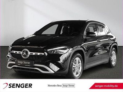 Gebraucht Mercedes GLA200 163 PS (119 kW) 2024 Schwarz SUV
