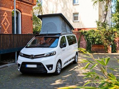 Gebraucht Toyota Proace 144 PS (105 kW) 2022 Weiß Van / Kleinbus