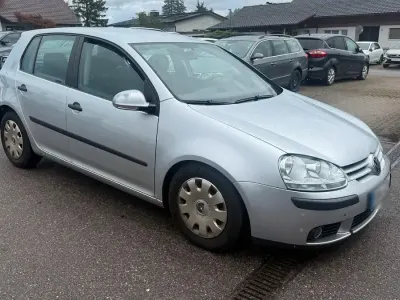 Gebraucht VW Golf IV 102 PS (75 kW) 2005 Silber Limousine