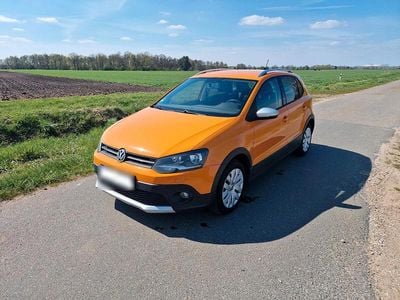 Usata VW Polo Cross 105 CV (77 kW) 2011 Arancione Utilitaria