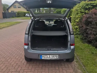 Używany Opel Meriva 105 KM (77 kW) 2005 Szary Minivan