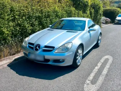 Gebraucht Mercedes SLK200 163 PS (119 kW) 2005 Silber Cabrio