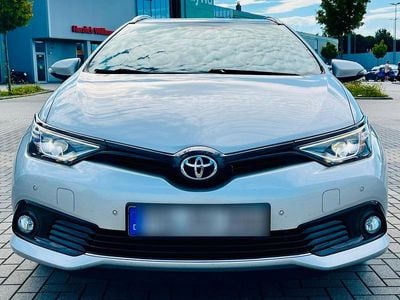 Toyota Auris Touring Sports