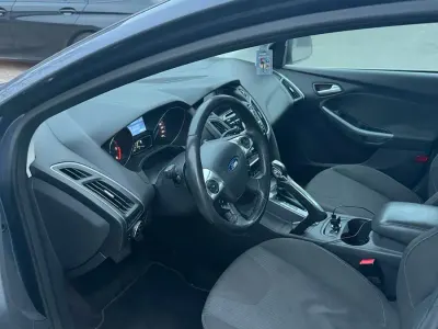Gebraucht Ford Focus 115 PS (84 kW) 2012 Schwarz Kombi