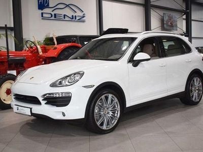 Weiss Gebraucht 2012 Porsche Cayenne SUV | 31.799 € (Etwas zu teuer)