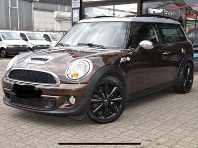 Begagnad Mini Cooper SD 143 HK (105 kW) 2013 Brun Halvkombi