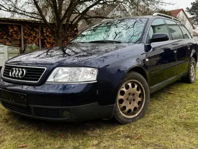 Gebraucht Audi A6 150 PS (110 kW) 2000 Blau Kombi
