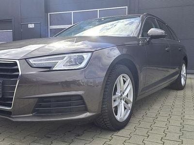 Second-hand Audi A4 Sport 190 CP (139 kW) 2017 Auriu Break
