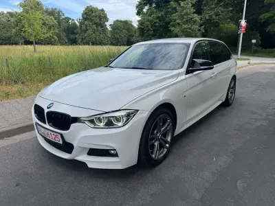 Gebraucht BMW 330 M Sport 258 PS (189 kW) 2017 Weiß Kombi