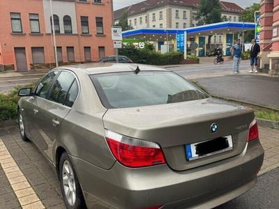 BMW 525