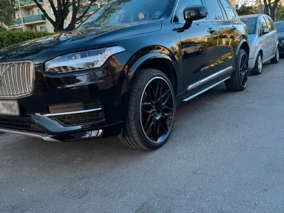Gebraucht Volvo XC90 Inscription 224 PS (164 kW) 2015 Schwarz SUV