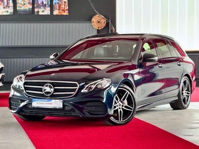 Blau Gebraucht 2018 Mercedes E220 AMG Kombi | 24.999 € (Superpreis)