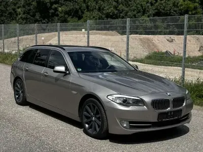 Gebraucht BMW 530 Performance 258 PS (189 kW) 2012 Kombi