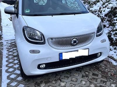 Gebraucht Smart ForTwo Coupé 71 PS (52 kW) 2018 Weiß Coupé
