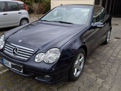 Mercedes C180