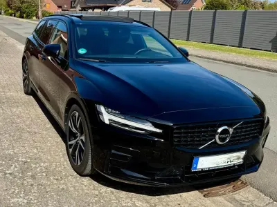Occasion Volvo V60 R-Design 197 ch (144 kW) 2021 Noir Break