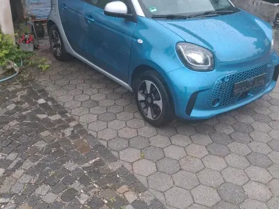 Gebraucht Smart ForFour Electric Drive 62 kW (85 PS) 2020 Silber Kleinwagen