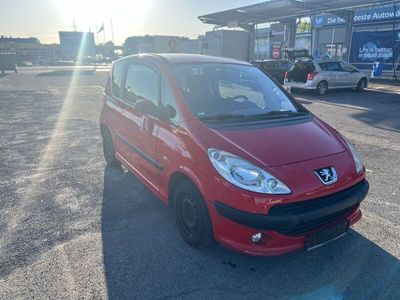 Peugeot 1007